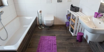 Monteurwohnung - PLZ 52379 (Deutschland) - Bad - Ruth und Manfred Bergs