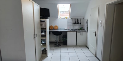 Monteurwohnung - Darmstadt - Apartment 1 - J&P Brunetti Zimmervermietung Uferstr. 9 Trebur