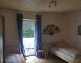 Monteurzimmer: Schlafzimmer mit Einzelbetten - Gästehaus Edith 