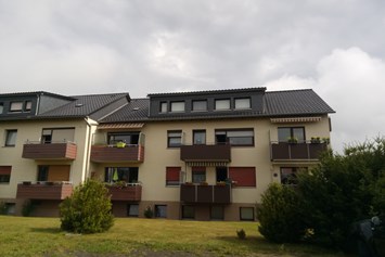 Monteurzimmer: Rückansicht, Wohnung im Dachgeschoss - Hameln Wehrbergen