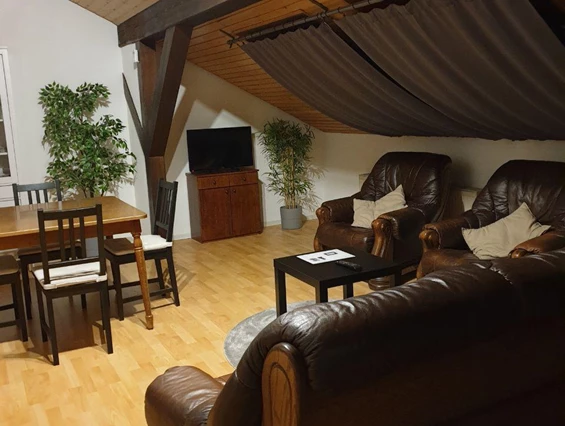 Monteurzimmer: Ferien-Monteurwohnung BA