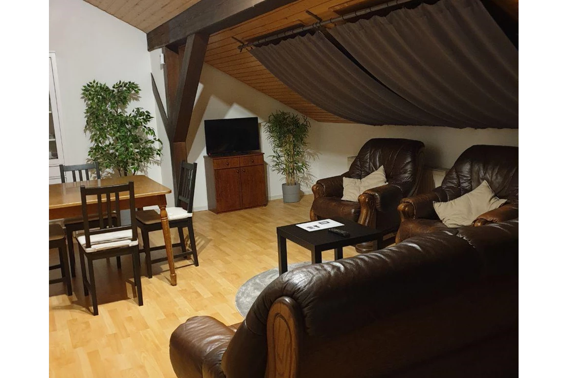 Monteurzimmer: Ferien-Monteurwohnung BA