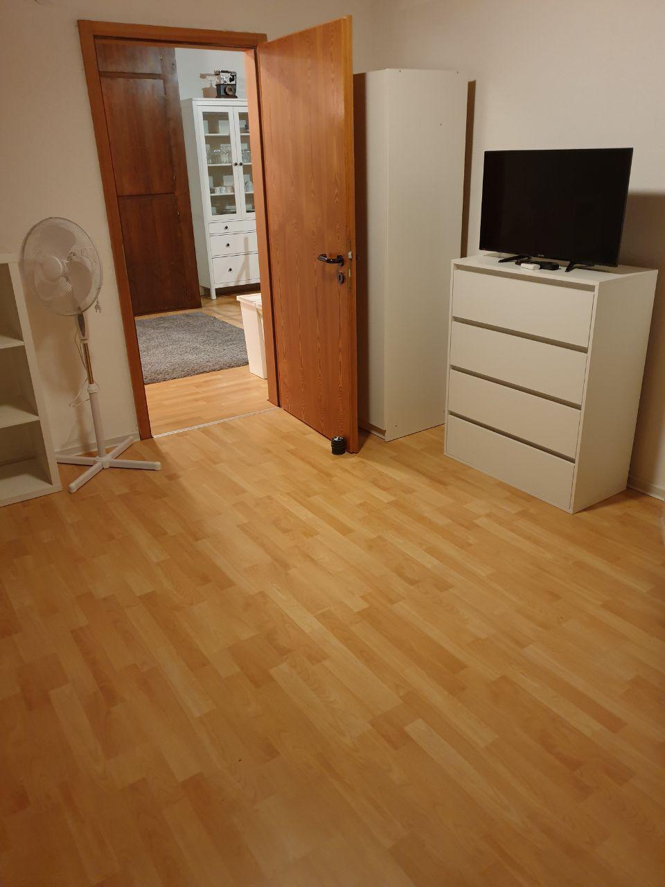 Monteurzimmer: Ferien-Monteurwohnung BA