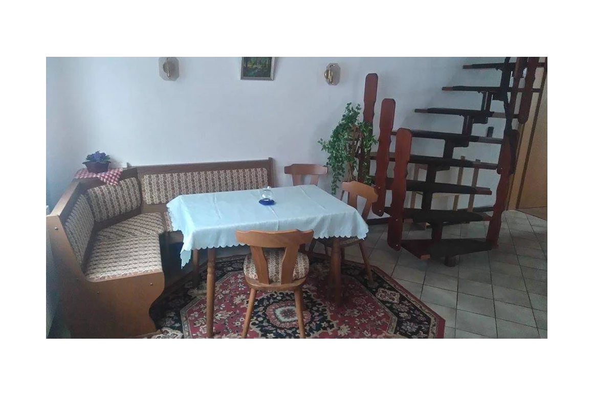 Monteurzimmer: Esszimmer Erschoss  - Ferienhaus_sonnenschein