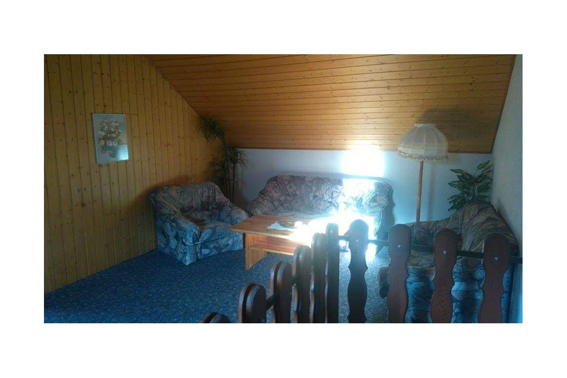 Monteurzimmer: Wohnzimmer obergeschoss - Ferienhaus_sonnenschein