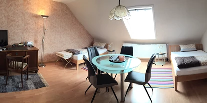 Monteurwohnung - PLZ 75433 (Deutschland) - Zimmer 2 mit 2 Einzelbetten - Gästewohnung Ritter