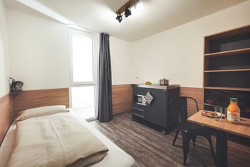 Monteurzimmer: Einzelzimmer mit Mobiler Küche - Kai Debner