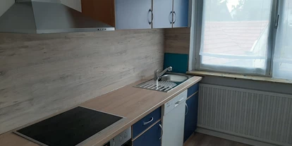 Monteurwohnung - PLZ 63538 (Deutschland) - Küche im Obergeschoß - Lana's Haus