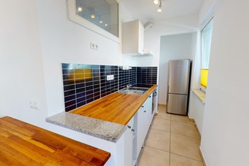 Monteurzimmer: Essplatz mit Küche - Apartement auf Zeit
