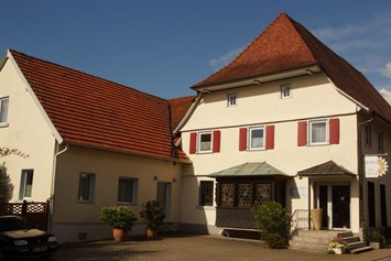 Monteurzimmer: Monteurzimmer in Gernsbach: Landhaus Staufenberg Ferienwohnungen - Landhaus Staufenberg Ferienwohnungen