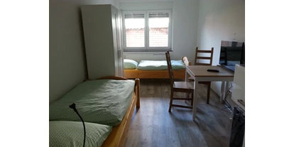 Monteurwohnung - PLZ 69469 (Deutschland) - Doppelzimmer mit TV - Monteurzimmer Lampertheim
