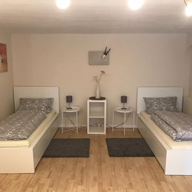 Monteurzimmer: Schlafen - Apartment Höllmüller