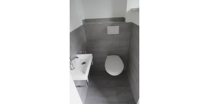 Monteurwohnung - Krautheim (Hohenlohekreis) - Separates WC - Gästehaus Martel