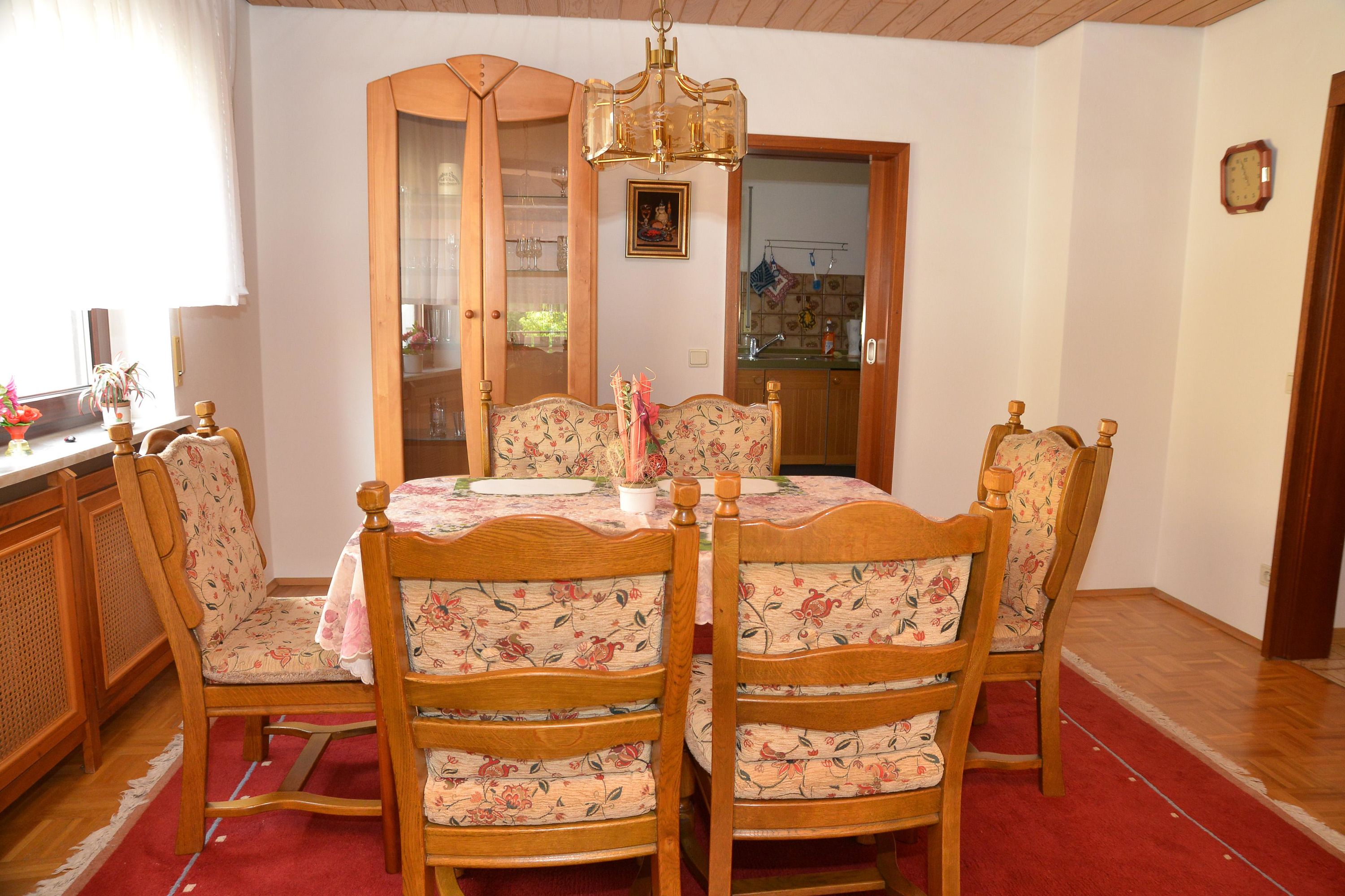 Monteurwohnung - PLZ 69151 (Deutschland) - Esszimmer - Zimmervermietung Reilingen