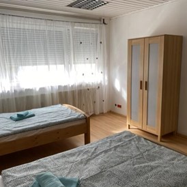 Monteurzimmer: Appartements für Handwerker in Kelkheim - Monteurzimmer Clinton
