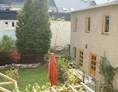 Monteurzimmer: Blick zum Garten,Hof - Marienberg Stadt