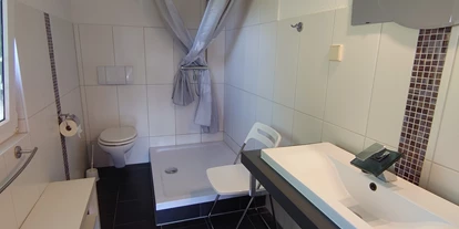 Monteurwohnung - Bettwäsche: Bettwäsche gegen Gebühr - Deutschland - Badezimmer - Oase am See Heimat Bungalows
