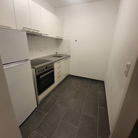 Monteurzimmer: Küche - J&P Brunetti Zimmervermietung Rüsselsheim