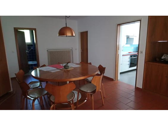 Monteurzimmer: Essen-Küche-Bad - FeWo/MonteurWohnung Waldsiedlung/Rhein-Main-Gebiet