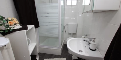Monteurwohnung - Langelsheim - Duschbad - Ferienwohnung Lisa