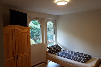 Monteurzimmer: Beispiel Einzelzimmer Eichholzstrasse 11 - Tilia Gästezimmer