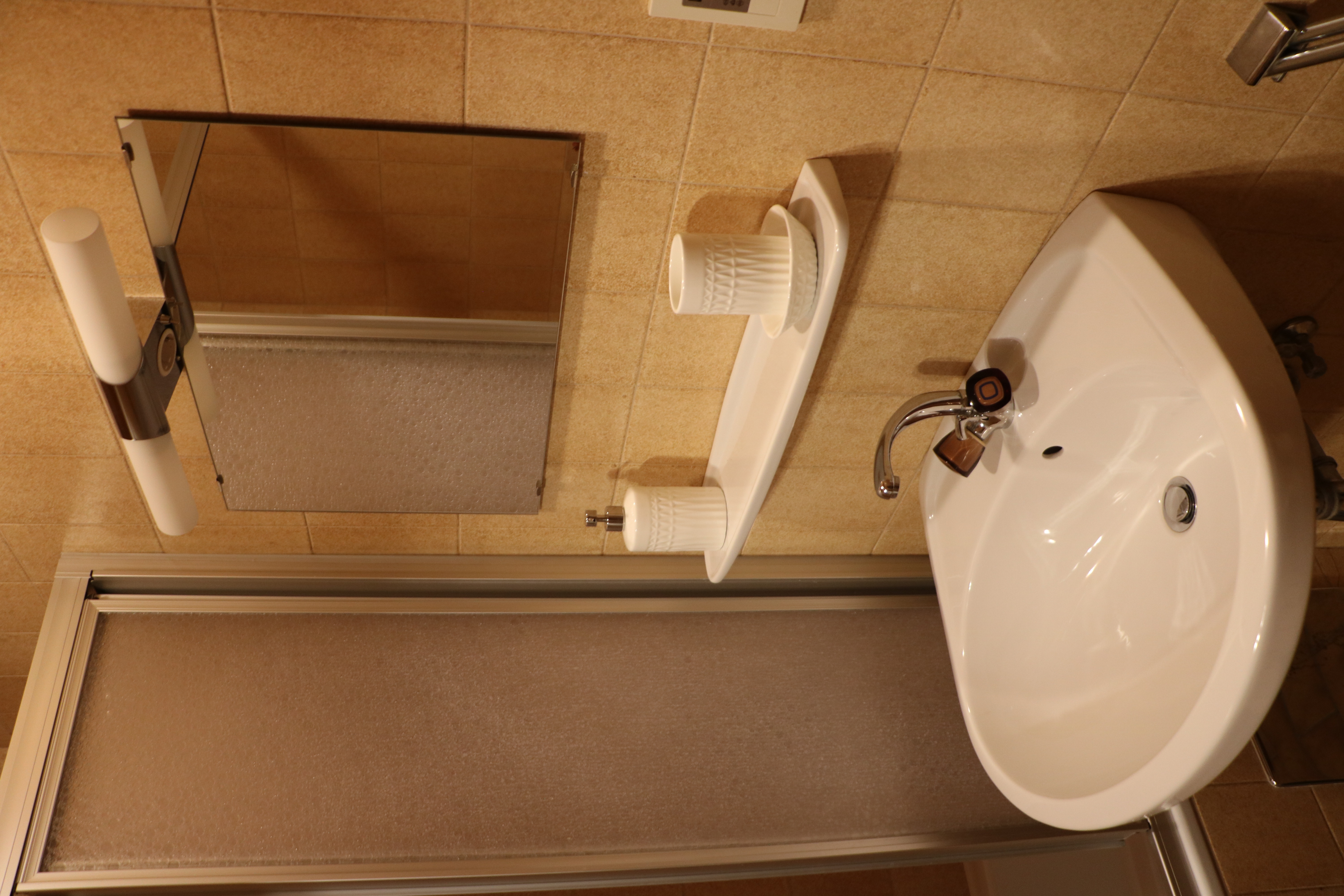 Monteurwohnung - Küche: eigene Küche - Sbg. Salzkammergut - Gasthof Gruber Zimmer 6