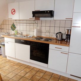 Monteurzimmer: komplette Küche zur Selbstversorgung - Monteurzimmer u. Wohnungen Nähe Lüneburg