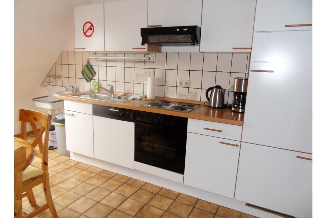 Monteurzimmer: komplette Küche zur Selbstversorgung - Monteurzimmer u. Wohnungen Nähe Lüneburg