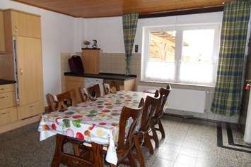 Monteurzimmer: große komplette Küche - Monteurzimmer u. Wohnungen Nähe Lüneburg