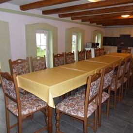 Monteurzimmer: Gemeinschaftsraum mit kompletter Küche - Monteurzimmer u. Wohnungen Nähe Lüneburg