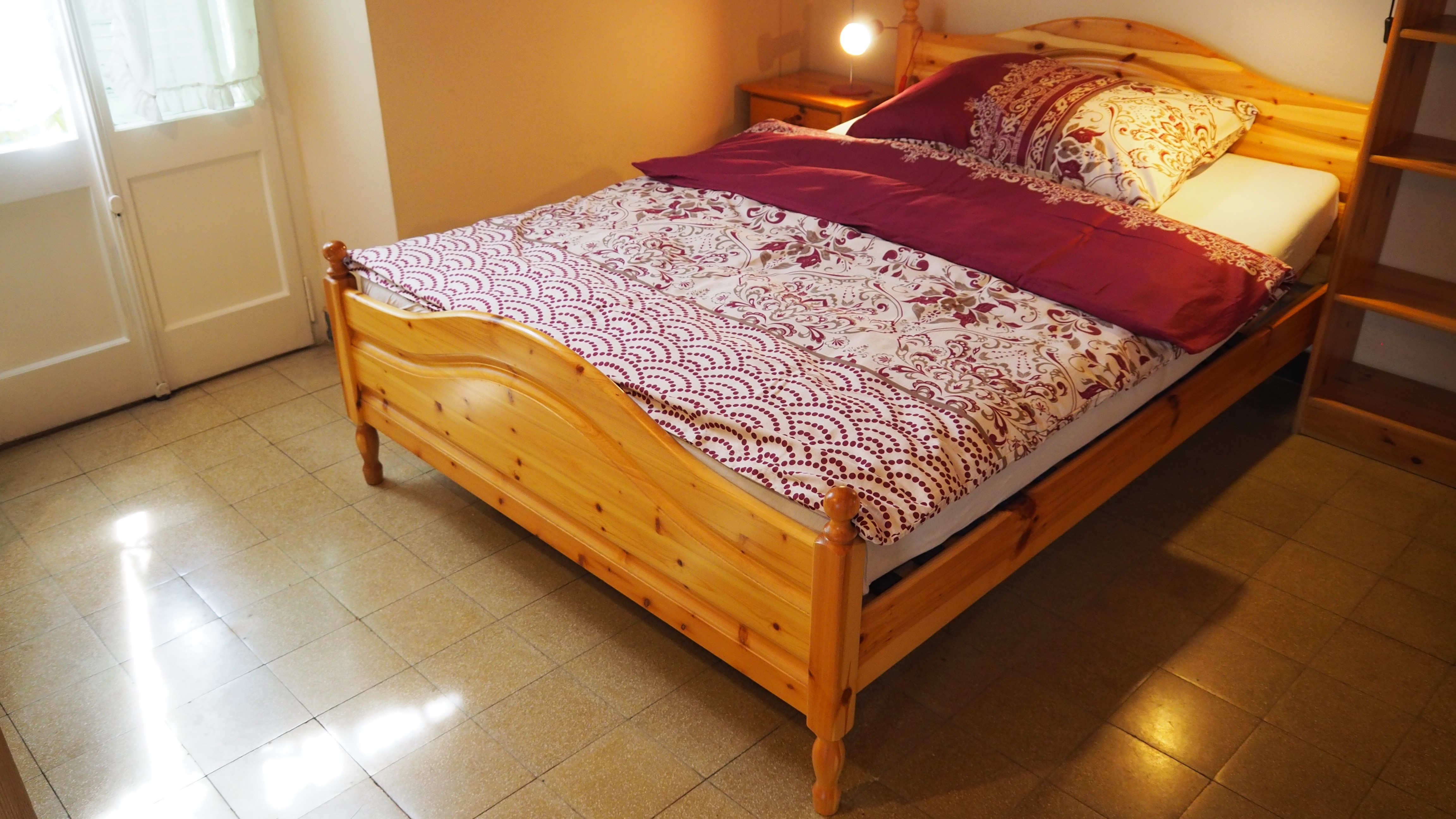 Monteurzimmer: Schlafzimmer 1. OG - Ganzes Haus Mendrisio, Tessin