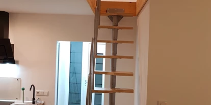 Monteurwohnung - Bettwäsche: Bettwäsche gegen Gebühr - Deutschland - Treppe Empore - Ferienhaus am See Goch-Kessel