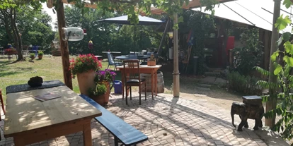 Monteurwohnung - Marktzeuln - Die Gästeterrasse - Monteurzimmer - Studentenzimmer - Ferienwohnung im altes Schäferhaus