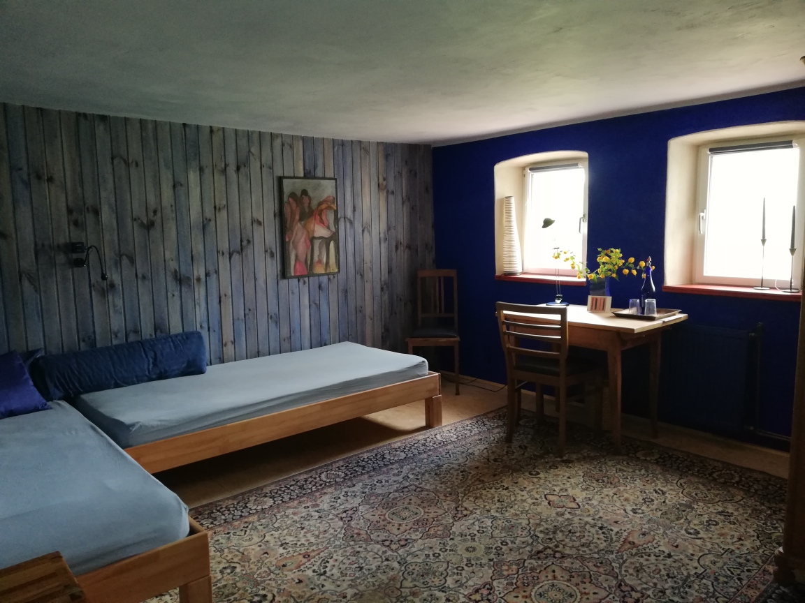 Monteurzimmer: Das BLAUE Zimmer - Monteurzimmer - Studentenzimmer - Ferienwohnung im altes Schäferhaus