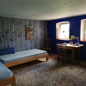 Monteurzimmer: Das BLAUE Zimmer - Monteurzimmer - Studentenzimmer - Ferienwohnung im altes Schäferhaus