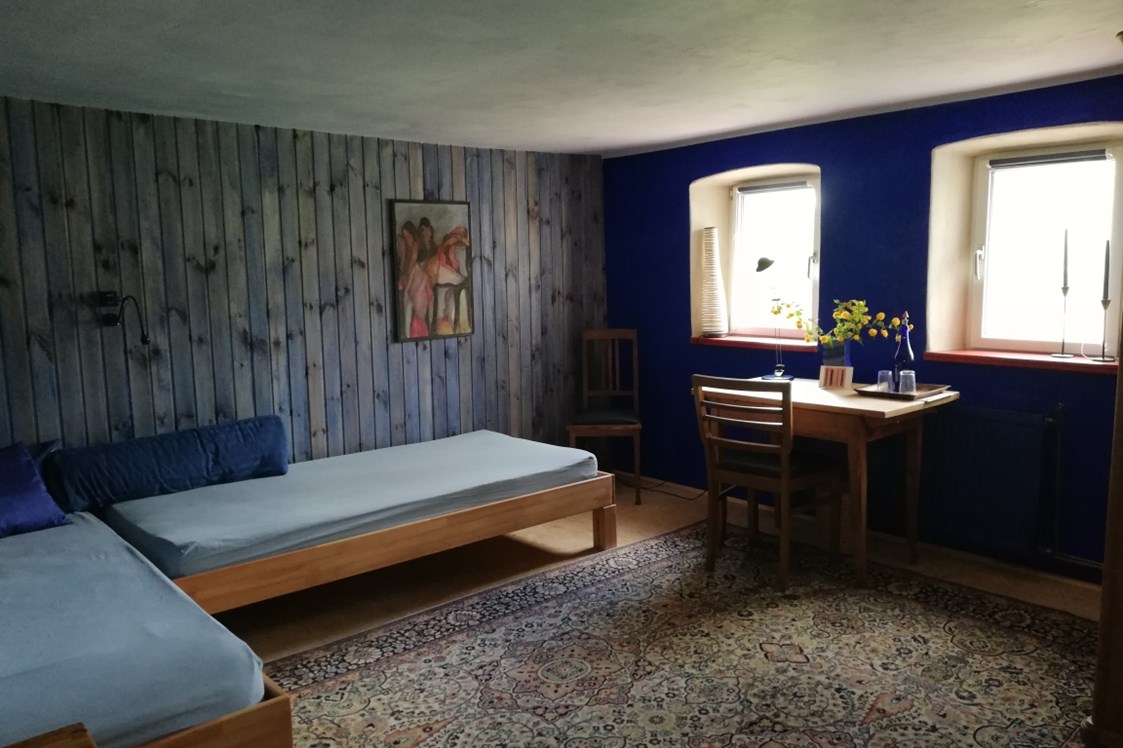 Monteurzimmer: Das BLAUE Zimmer - Monteurzimmer - Studentenzimmer - Ferienwohnung im altes Schäferhaus