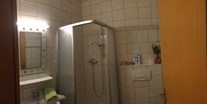 Monteurwohnung - Zimmertyp: Doppelzimmer - Salzburg - Seenland - Ferienwohnung Nr.2 Bad - Haus Schmeisser