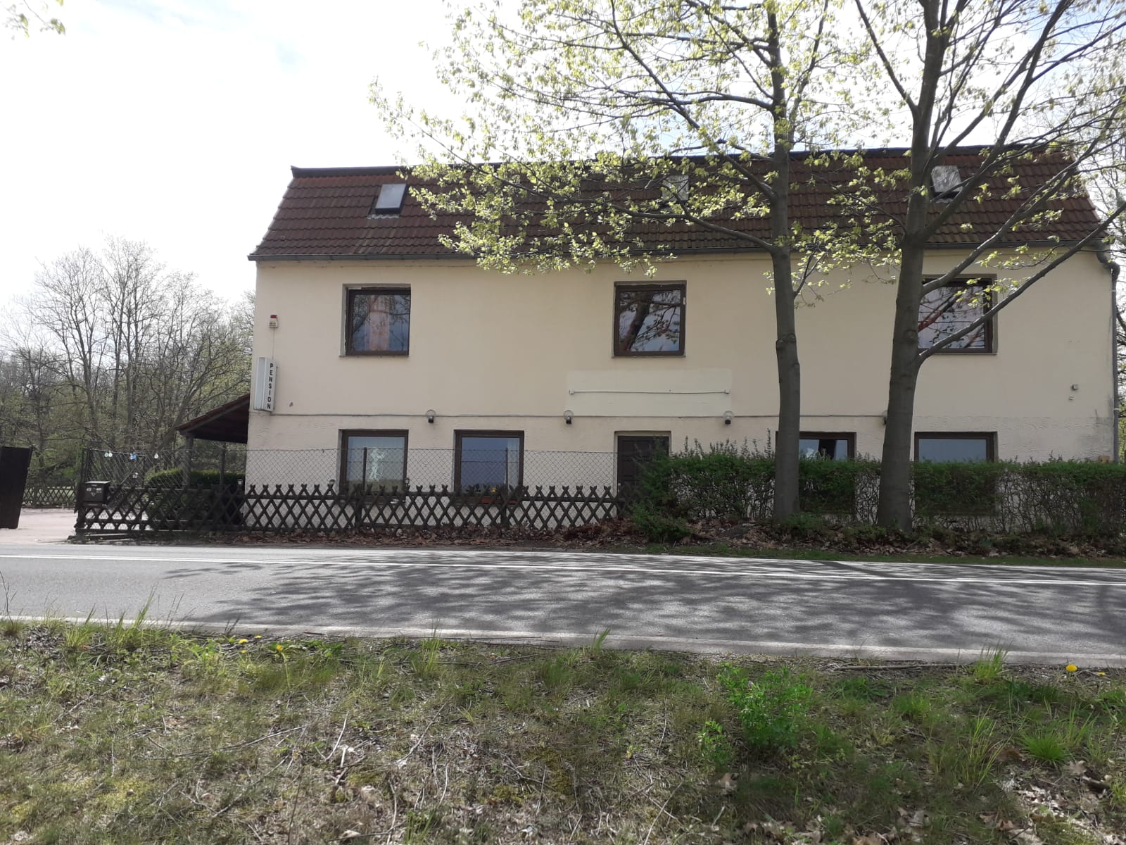 Monteurzimmer: Günstige & Gemütliche Zimmer