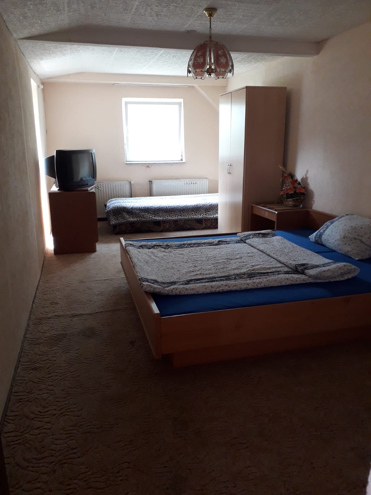 Monteurzimmer: Günstige & Gemütliche Zimmer