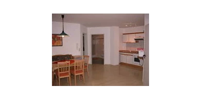 Monteurwohnung - Küche: Gemeinschaftsküche - Deutschland - Küche mit Essbereich - Monteurzimmer Wuppertal