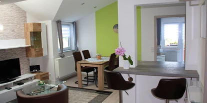 Monteurwohnung - PLZ 78736 (Deutschland) - Wohn-/Essbereich FeWo SCHWALBENNEST - FERIENHAUS RUOFF - Ursula Ruoff