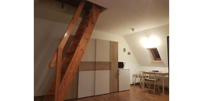 Monteurwohnung - PLZ 04651 (Deutschland) - Kleiderschrank, Essecke - Wohnung Altstadt