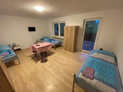 Monteurwohnung - TV - Deutschland - Monteurunterkunft  / ab 18,- Nacht / Top Lage !
