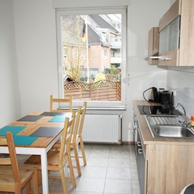 Monteurzimmer: Unsere Küchen sind neuwertig, gut ausgestattet und gemütlich. - domum group Duisburg