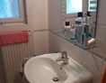 Monteurzimmer: Badezimmer - Genießen und wohlfühlen