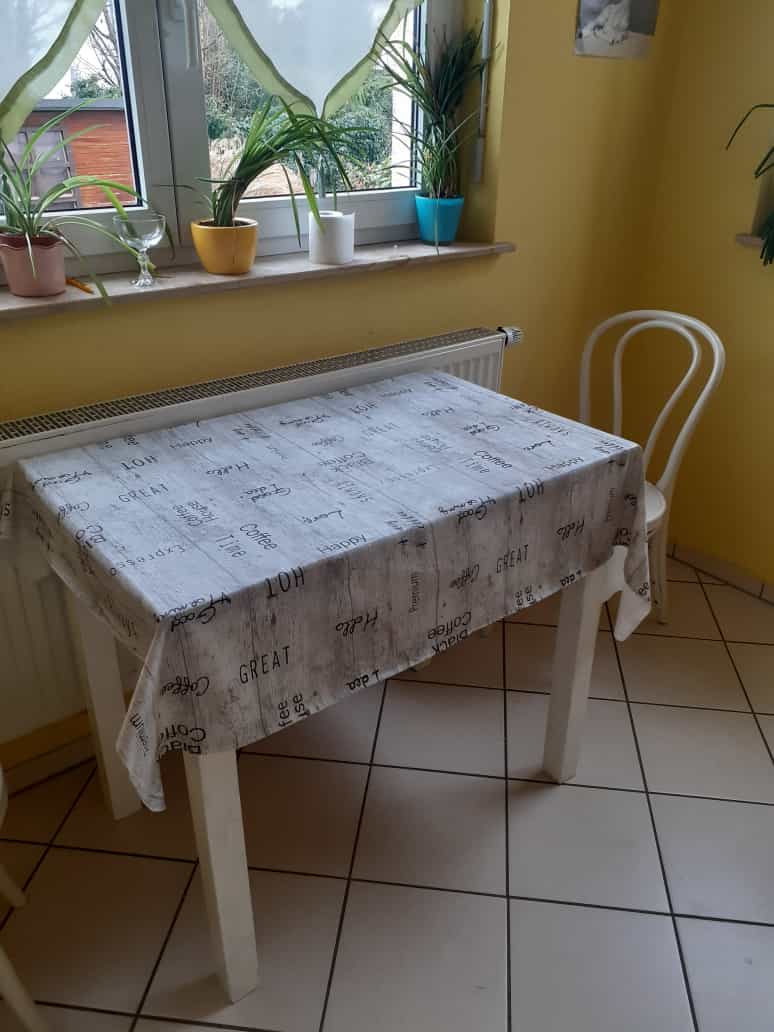 Monteurwohnung - PLZ 71665 (Deutschland) - Esstisch - Genießen und wohlfühlen