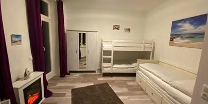 Monteurwohnung - Bettwäsche: Bettwäsche gegen Gebühr - Deutschland - 2. Schlafzimmer - NAUTICA Apartment Rostock Innenstadt Balkon bis 6 Personen EG