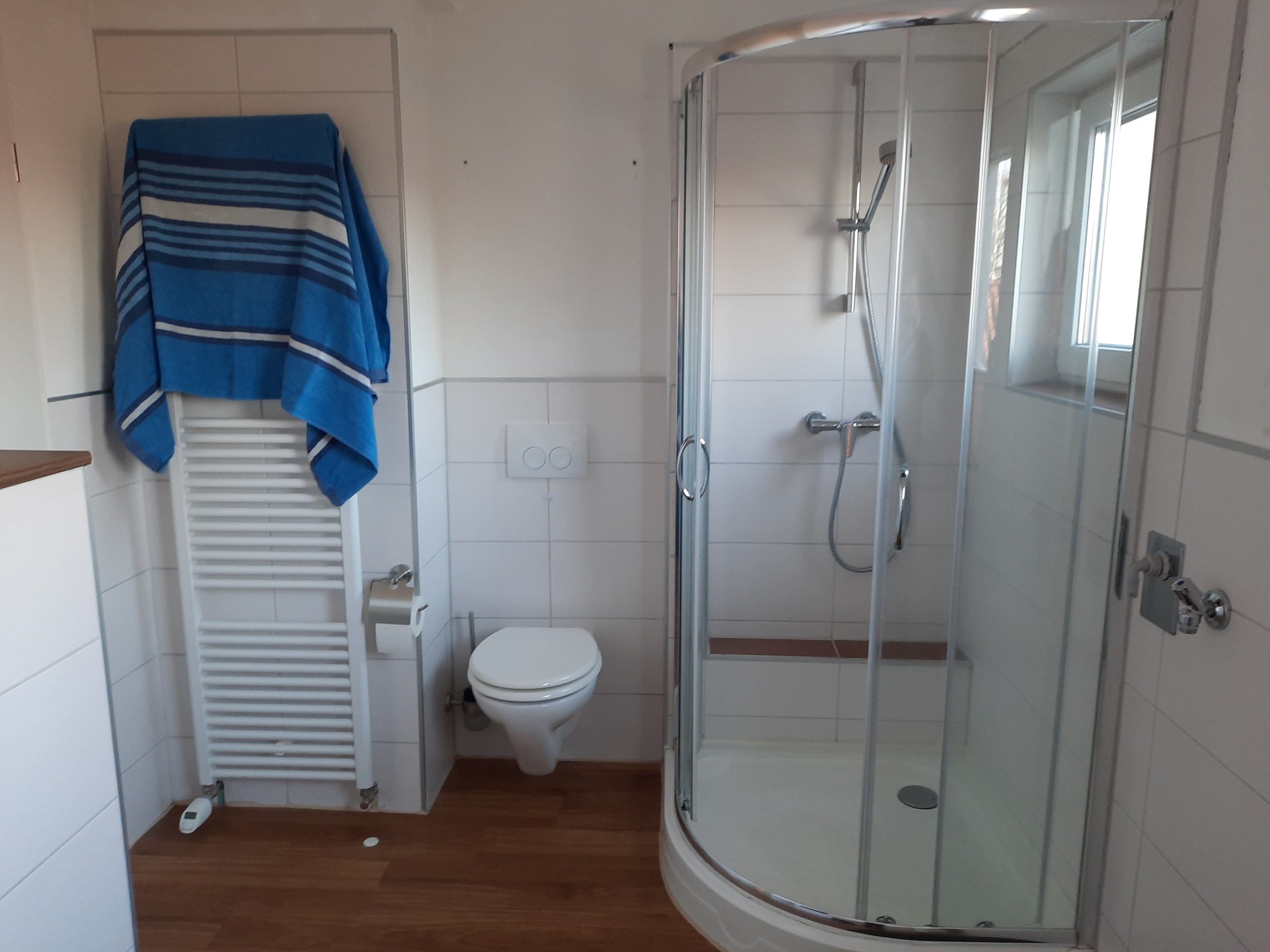 Monteurzimmer: Bad Dusche - Ferienwohnung Persuhn