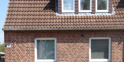 Monteurwohnung - Kaffeemaschine - Schleswig-Holstein - Außenansicht - Haus Holo - Ganzes Haus - bis 5 Monteure