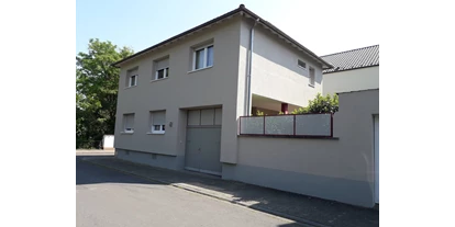 Monteurwohnung - Balkon - Deutschland - Hausansicht - Monteurzimmer Worms